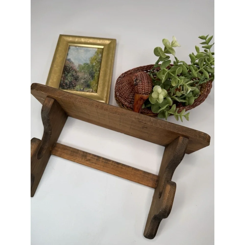 Vintage Cottage Decor Set Wooden Stand Duck Basket Faux Greenery Framed Art